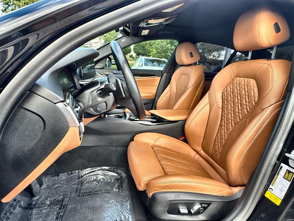 Thumbnail: 2023 BMW 5 Series - 11