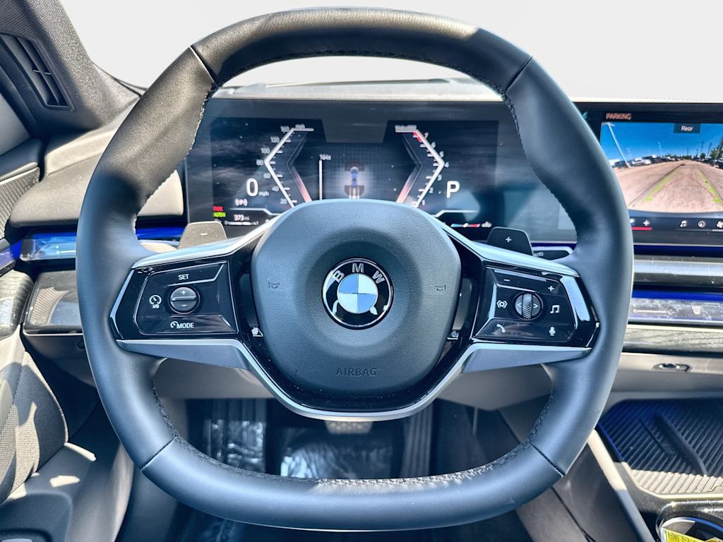 Thumbnail: 2026 BMW 5 Series - 9