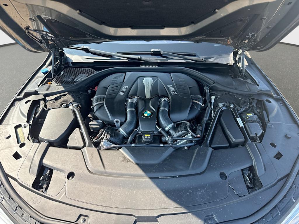 Thumbnail: 2018 BMW 7 Series - 9