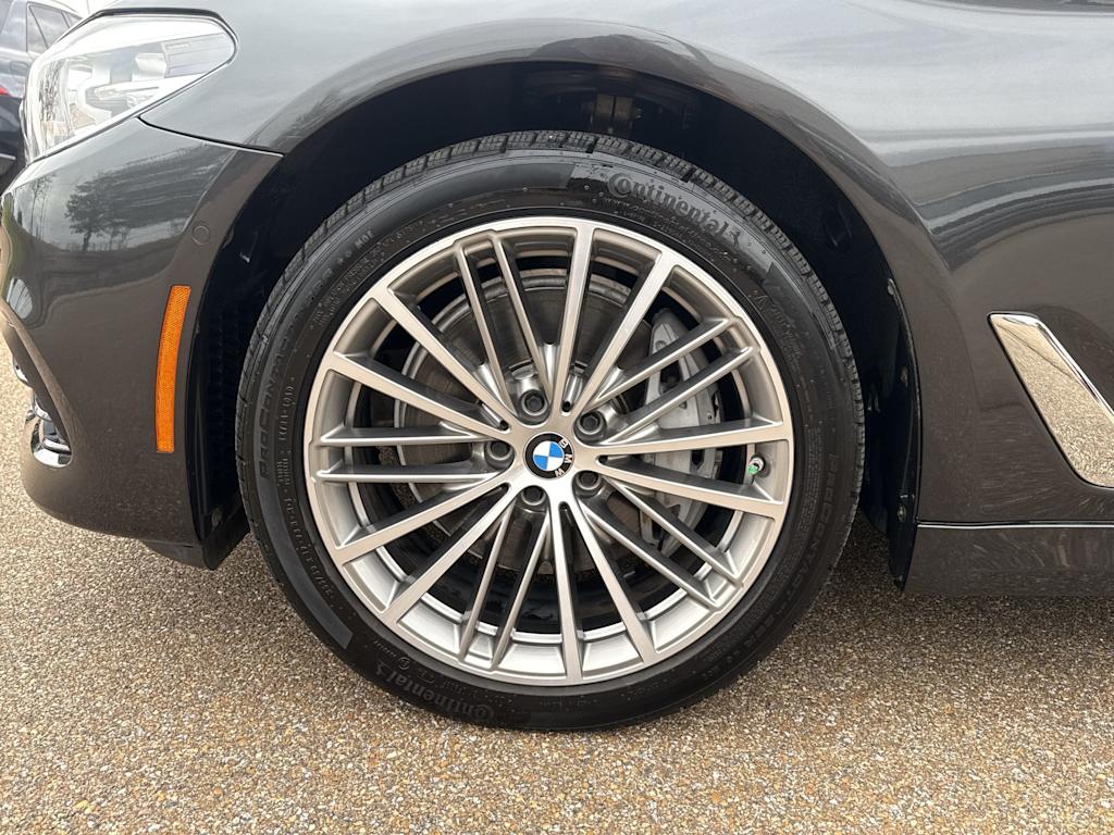 Thumbnail: 2020 BMW 5 Series - 8