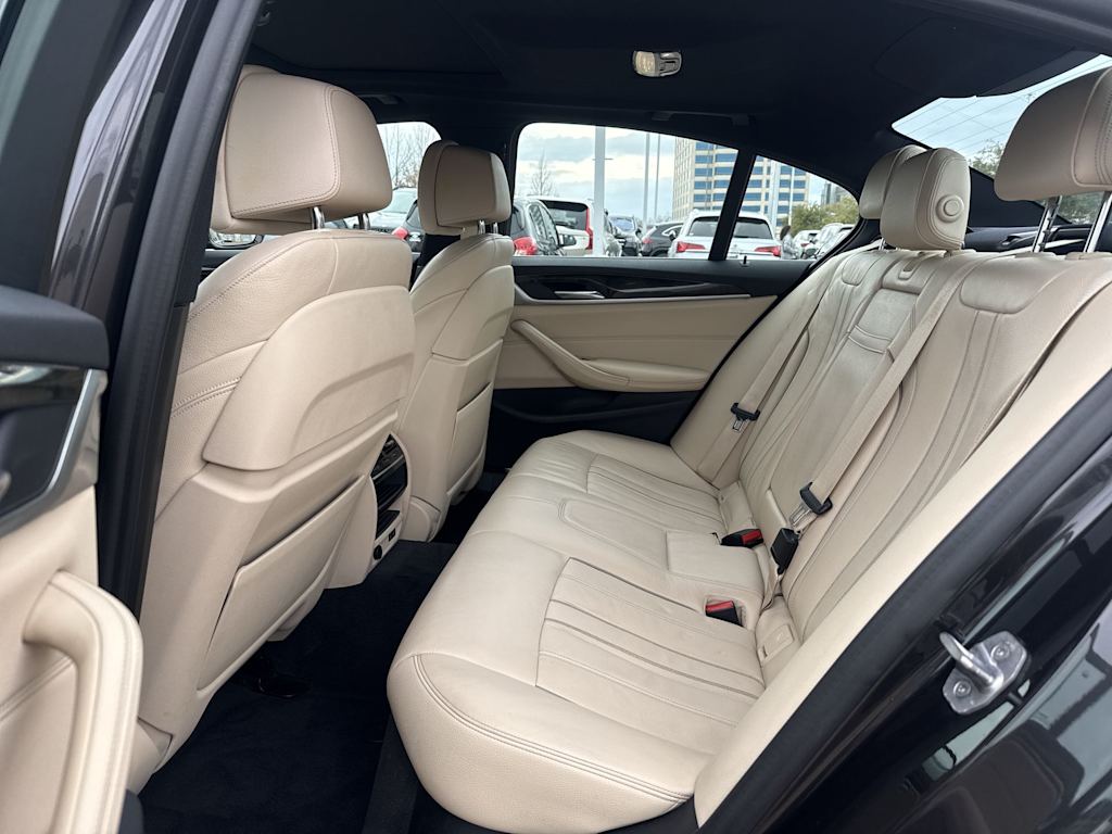 Thumbnail: 2020 BMW 5 Series - 25