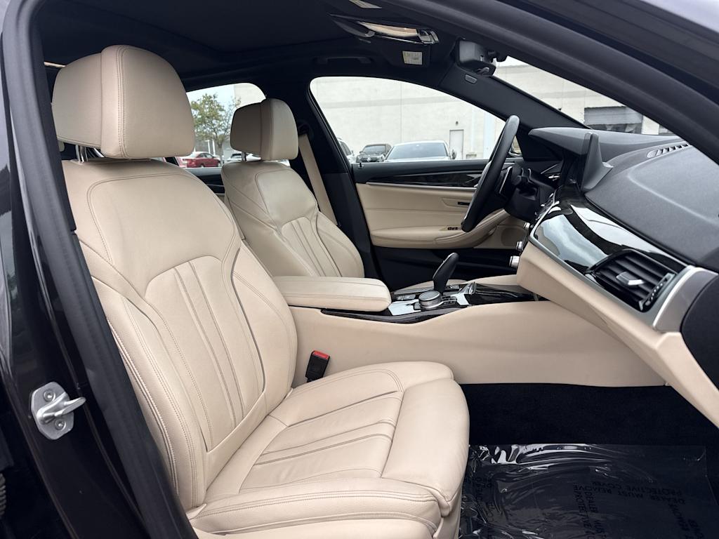 Thumbnail: 2020 BMW 5 Series - 27