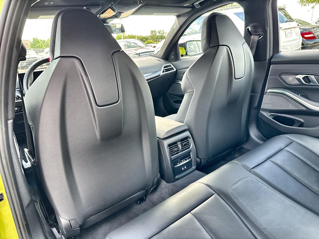 Thumbnail: 2025 BMW M3 - 25