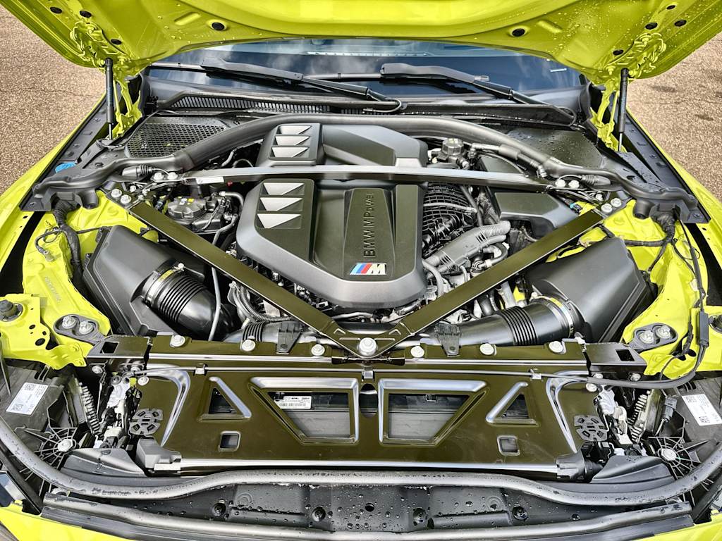 Thumbnail: 2025 BMW M3 - 9