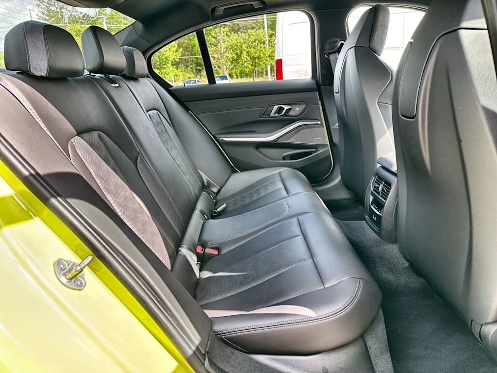 Thumbnail: 2025 BMW M3 - 26