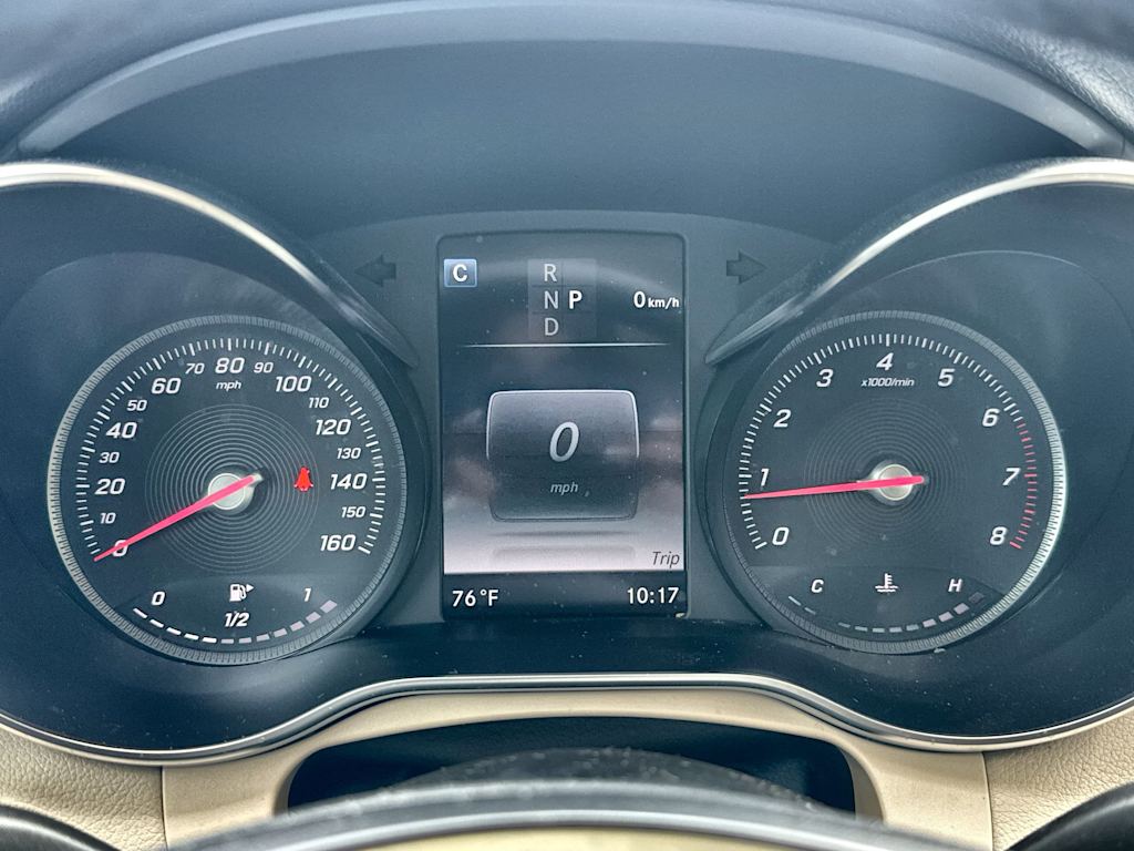 Thumbnail: 2019 Mercedes-Benz GLC - 16