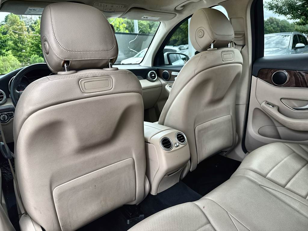 Thumbnail: 2019 Mercedes-Benz GLC - 25