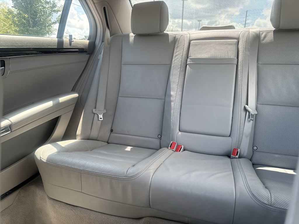 Thumbnail: 2013 Mercedes-Benz S-Class - 27