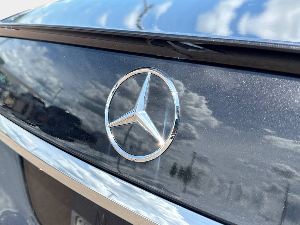 Thumbnail: 2018 Mercedes-Benz S-Class - 20