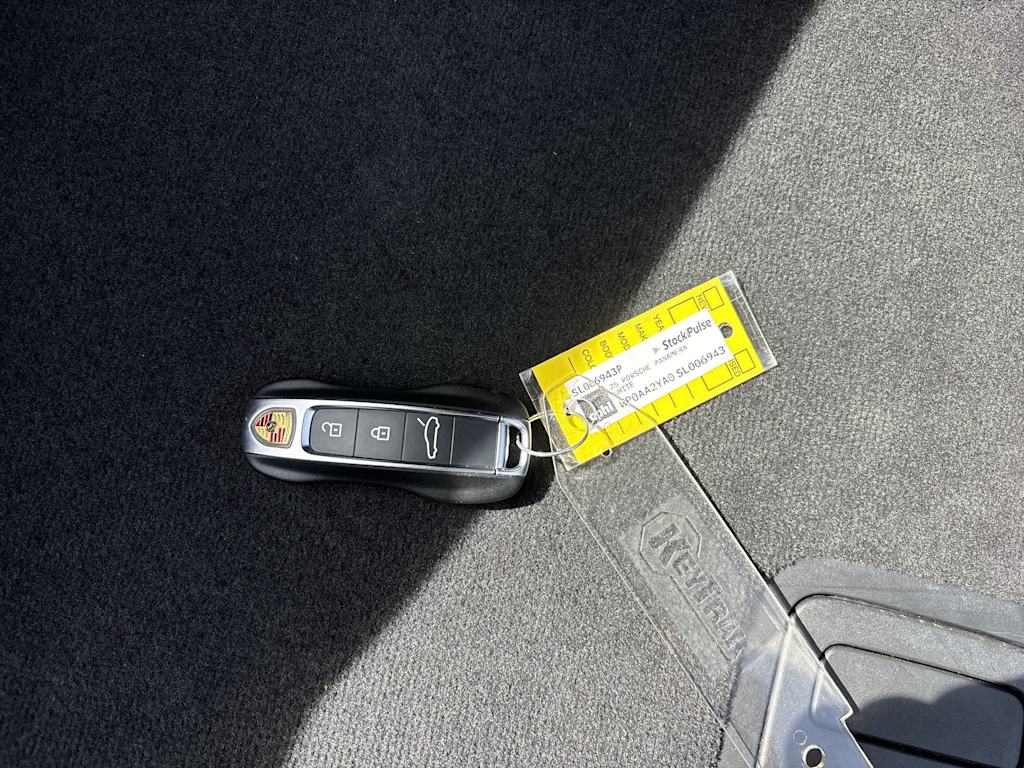 Thumbnail: 2025 Porsche Panamera - 18