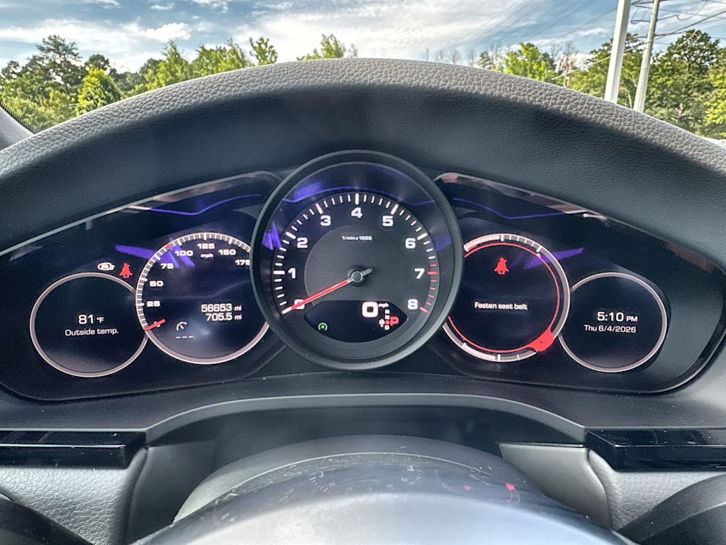 Thumbnail: 2021 Porsche Cayenne - 16