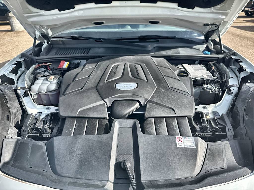 Thumbnail: 2021 Porsche Cayenne - 9
