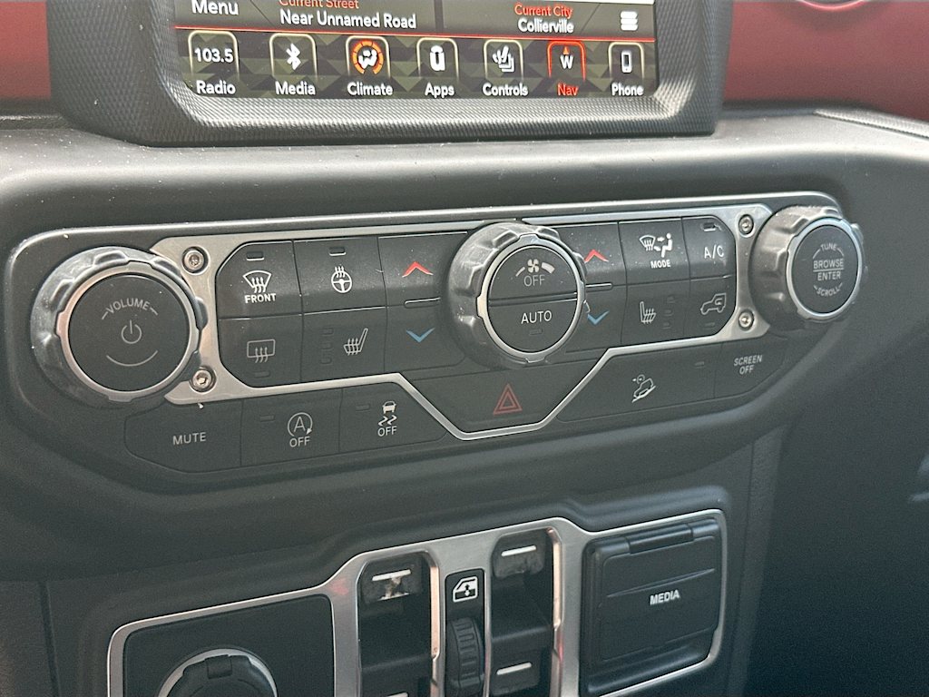 Thumbnail: 2018 Jeep Wrangler - 26
