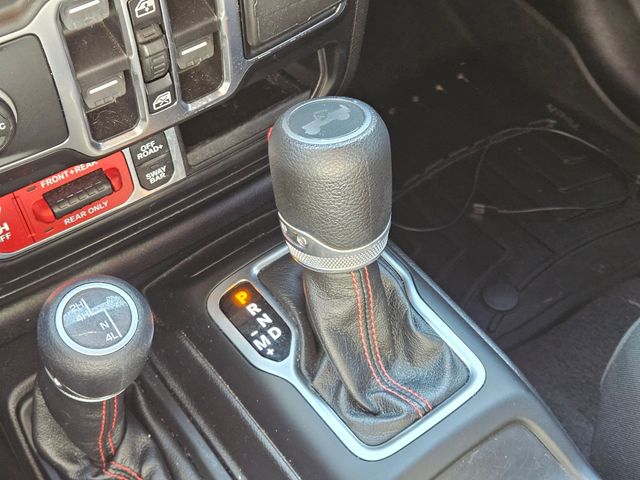 Thumbnail: 2021 Jeep Wrangler - 15