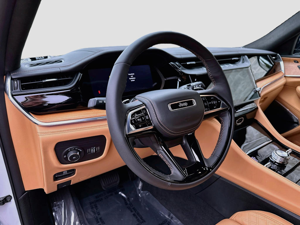 Thumbnail: 2026 Jeep Grand Cherokee - 2
