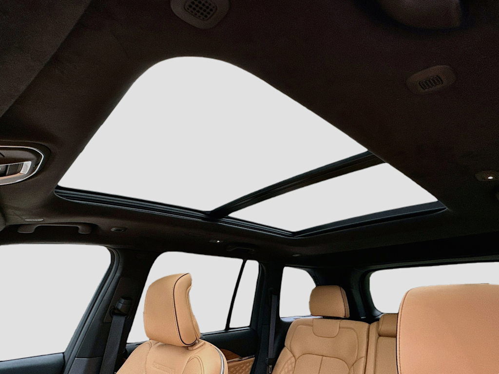 Thumbnail: 2026 Jeep Grand Cherokee - 30