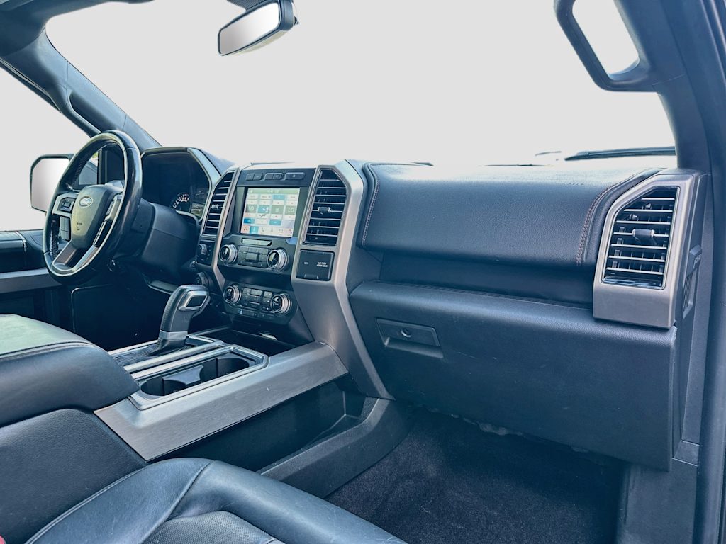 Thumbnail: 2019 Ford F-150 - 32
