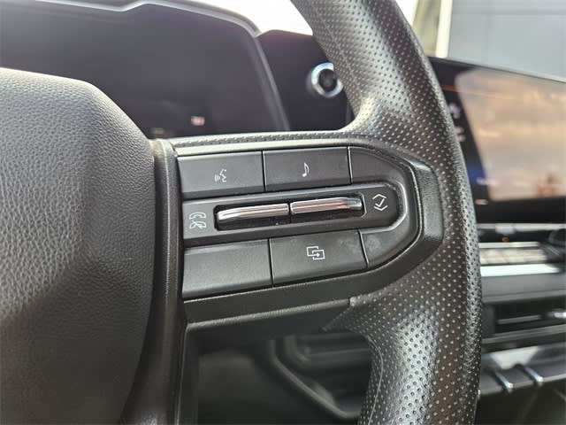 Thumbnail: 2024 Chevrolet Colorado - 27