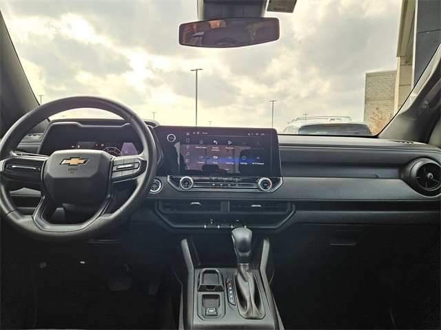 Thumbnail: 2024 Chevrolet Colorado - 10