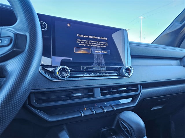 Thumbnail: 2024 Chevrolet Colorado - 14