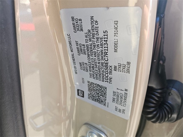 Thumbnail: 2024 Chevrolet Colorado - 17