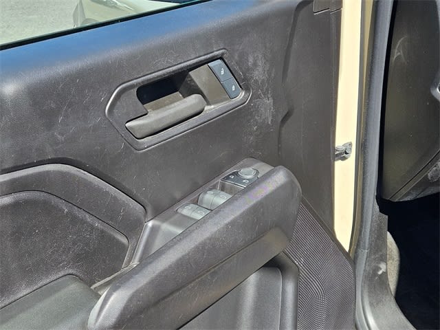 Thumbnail: 2024 Chevrolet Colorado - 22