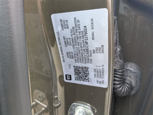 Thumbnail: 2023 Chevrolet Colorado - 19