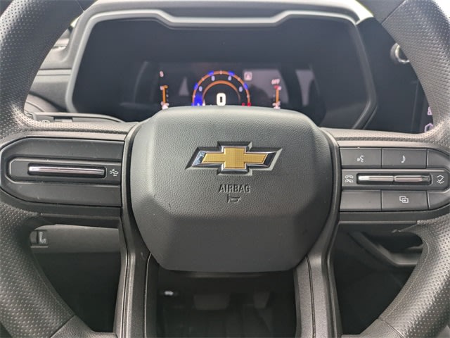 Thumbnail: 2023 Chevrolet Colorado - 26