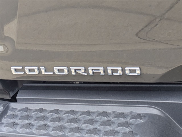 Thumbnail: 2023 Chevrolet Colorado - 7