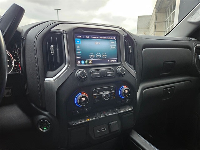 Thumbnail: 2022 Chevrolet Silverado 1500 - 13