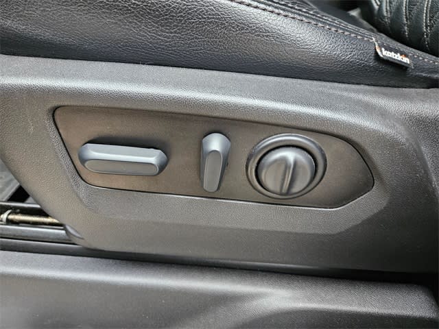 Thumbnail: 2022 Chevrolet Silverado 1500 - 22