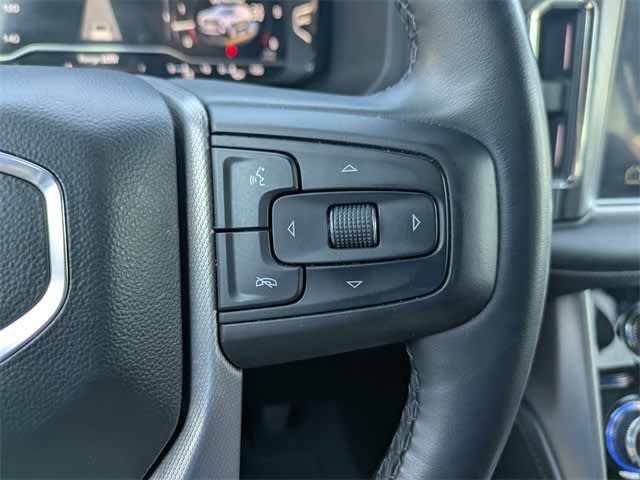 Thumbnail: 2023 GMC Yukon XL - 30