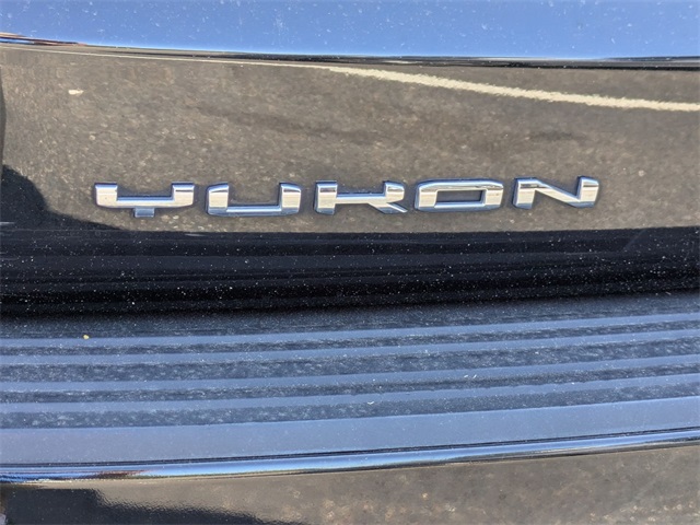 Thumbnail: 2023 GMC Yukon XL - 23