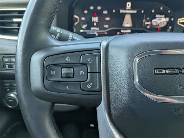 Thumbnail: 2023 GMC Yukon XL - 29