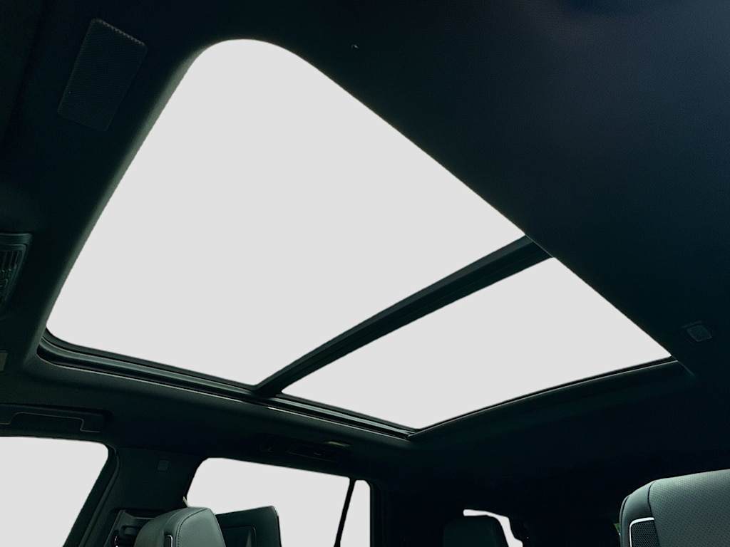 Thumbnail: 2025 Cadillac Escalade - 31
