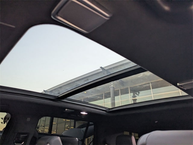 Thumbnail: 2025 Cadillac Escalade - 23