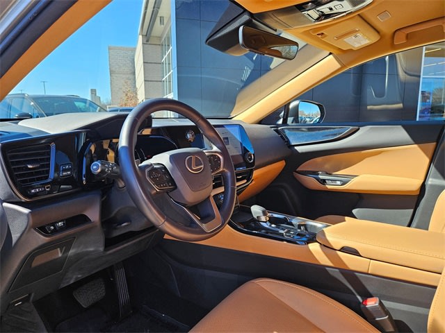 Thumbnail: 2024 Lexus ES - 2