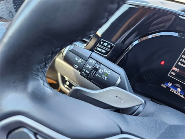 Thumbnail: 2024 Lexus ES - 30