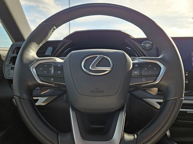 Thumbnail: 2023 Lexus RX - 13