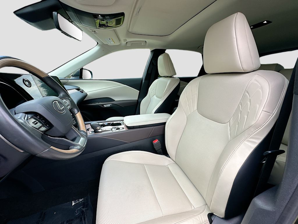 Thumbnail: 2024 Lexus RX - 10