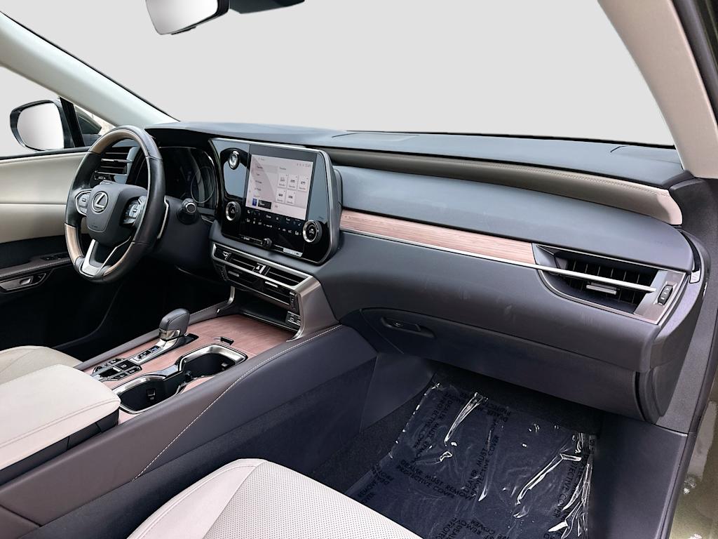 Thumbnail: 2024 Lexus RX - 33