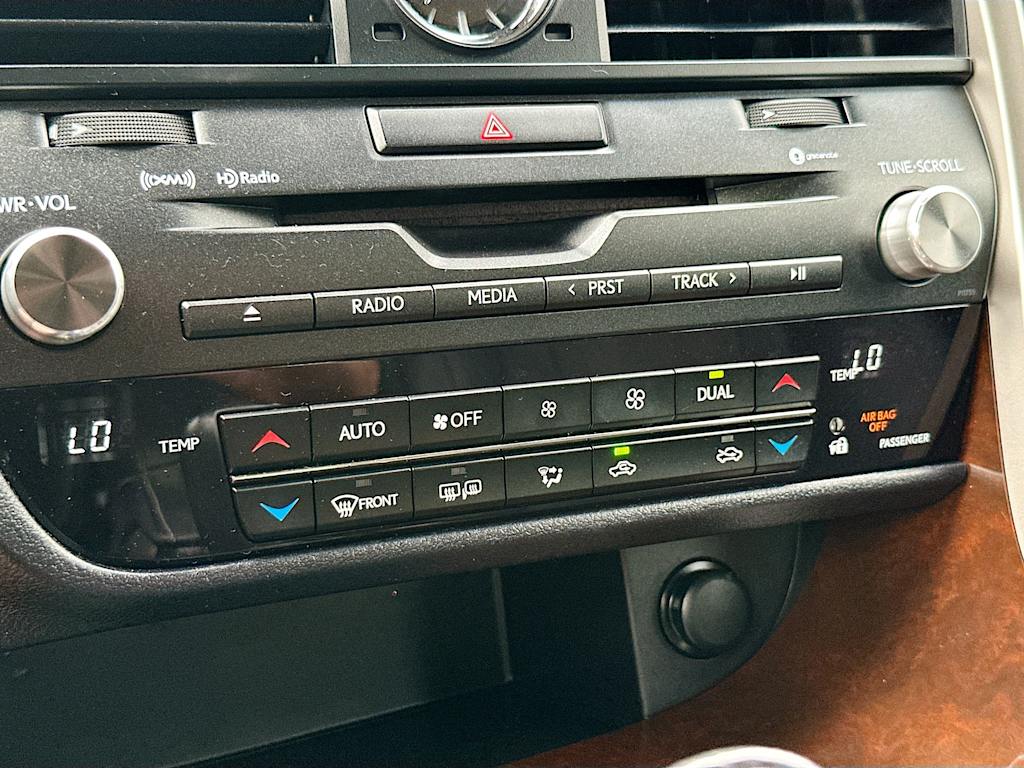 Thumbnail: 2019 Lexus RX - 26