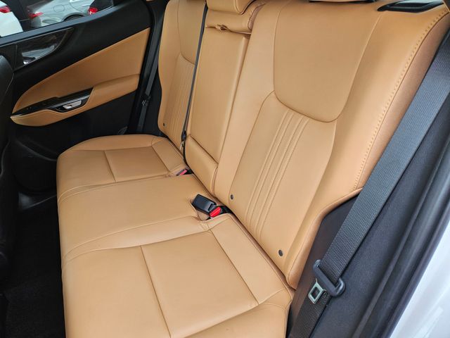 Thumbnail: 2025 Lexus ES - 26