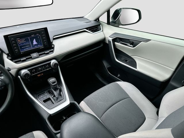 Thumbnail: 2022 Toyota RAV4 - 32