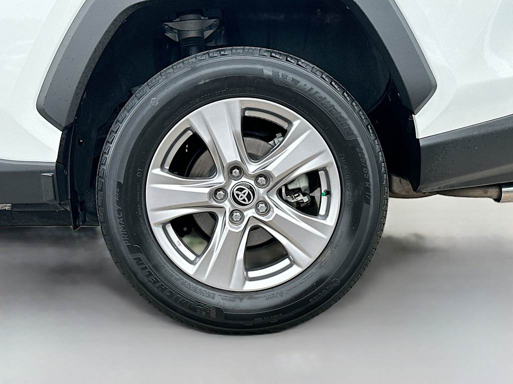 Thumbnail: 2022 Toyota RAV4 - 7