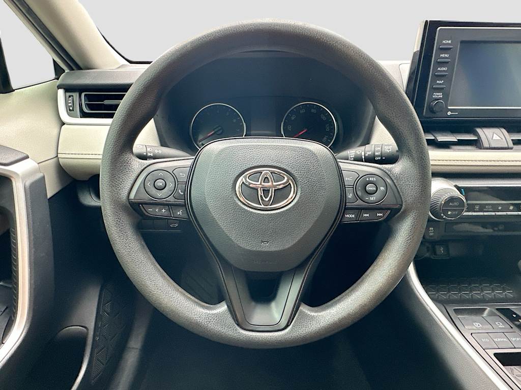 Thumbnail: 2022 Toyota RAV4 - 13