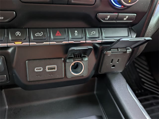 Thumbnail: 2019 Chevrolet Silverado 1500 - 32