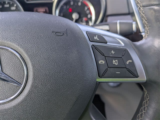 Thumbnail: 2015 Mercedes-Benz M-Class - 29