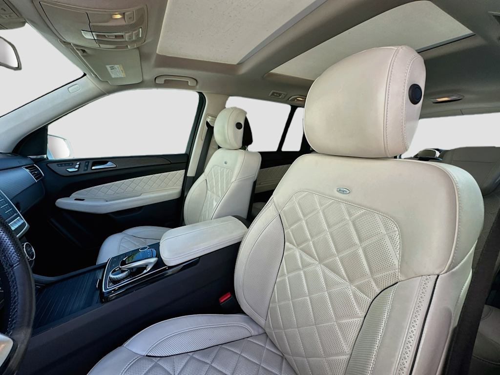Thumbnail: 2019 Mercedes-Benz GLS - 10