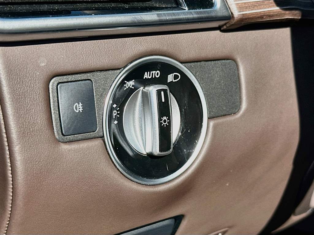 Thumbnail: 2019 Mercedes-Benz GLS - 22